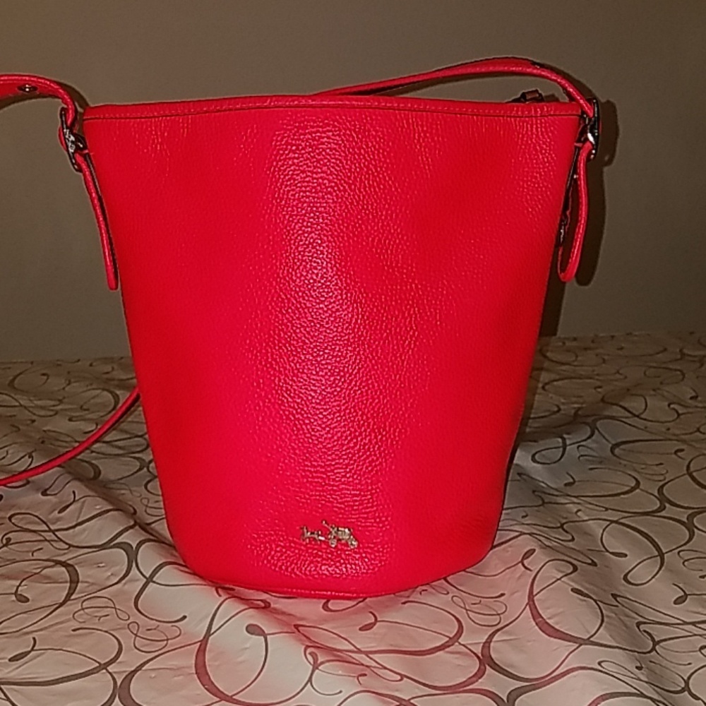 POPPING COLOR 😎 HOT PINK Coach leather mini duffle
